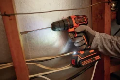 Black+Decker drill 18V BDCDD186KB inkl/ 2 batterier