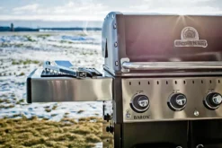 Broil King Baron 420 gassgrill med fire brennere og 12,4 kW