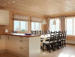 Furu 14x170 krokskog int interiør
