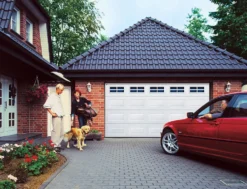 Garasjeport GTS 300x367 cm Granteck s.speil SL32 standard beslag