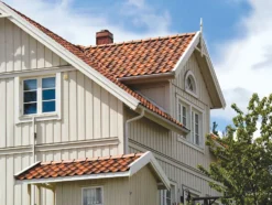 Rektangulær kledning 19x148 mm grunnet gran