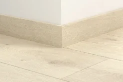 Sokkellist laminat 12x58 mm Light Grey Oak dekor 06404