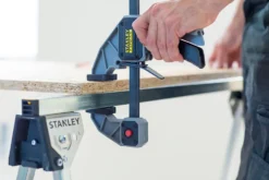 Stanley arbeidsbukk STST81337-1 metall á et par