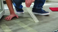 Teppetape 10 m x 50 mm