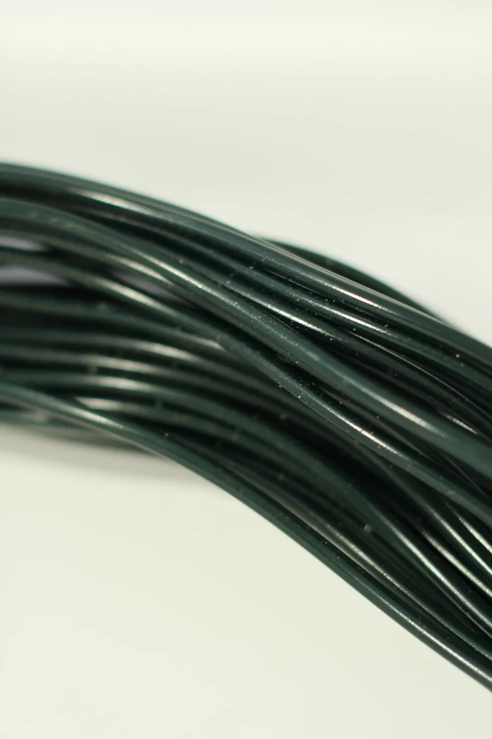 Tråd Plastbel Bølget 4,5 Mm 70M Leveres I Bunt A 7 Kg / 70 Meter